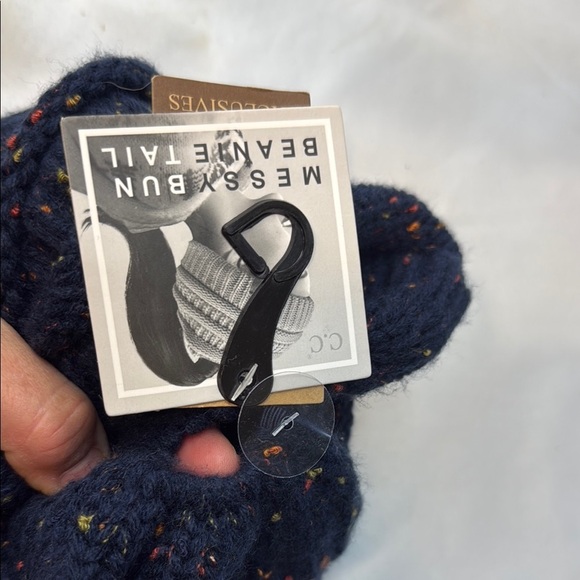 C.C Exclusives, Adult Navy Beanie with Multicolor Speckles, hole for bun, NWT - Picture 7 of 9